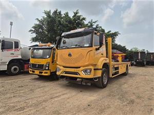 Xe cứu hộ giao thông 3 chức năng  HOWO - Đời 2026